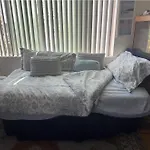 Peaceful Upstairs Oasis